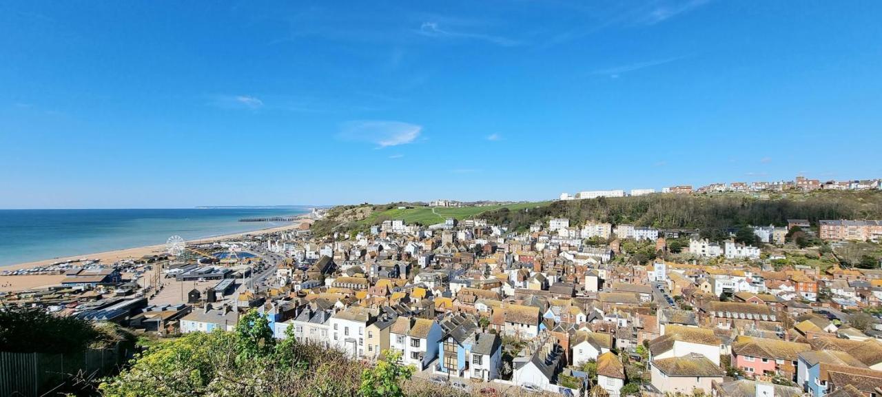 Ferienwohnung The Tuck Away, Central Old Town With Parking Hastings Exterior foto